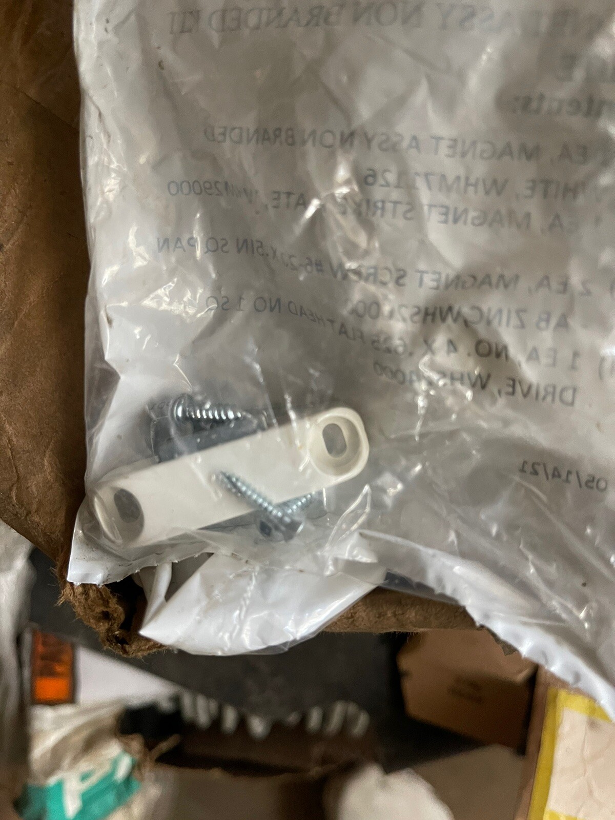 HUNTER DOUGLAS MAGNET ASSEMBLY NON BRANDED KIT **FREE PRIORITY SHIPPING**