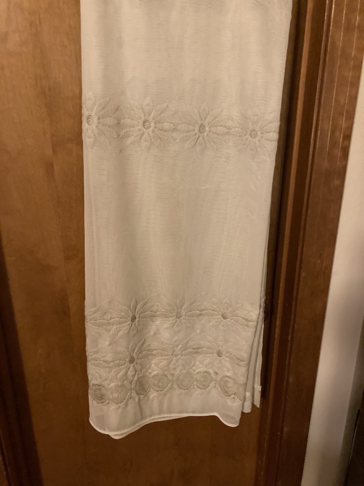 Vintage (1940/50/60?)Embroidered Beige Gauze Lace Curtains JCPenney36”x38” Set 2