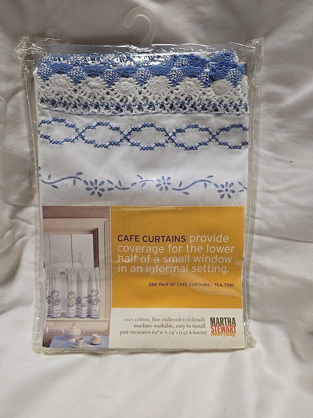 Martha Stewart Cafe Curtains Tea Time 60″W X 24”L Pair White Blue Embroidered