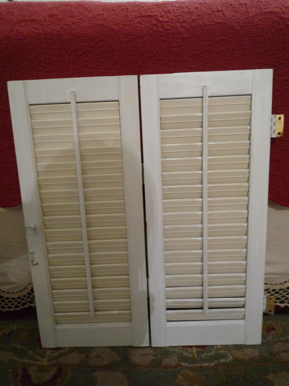 2 Wood Shutters Whitish Movable Slats Hinged Together Each One 20.5″ H x 8.75″W