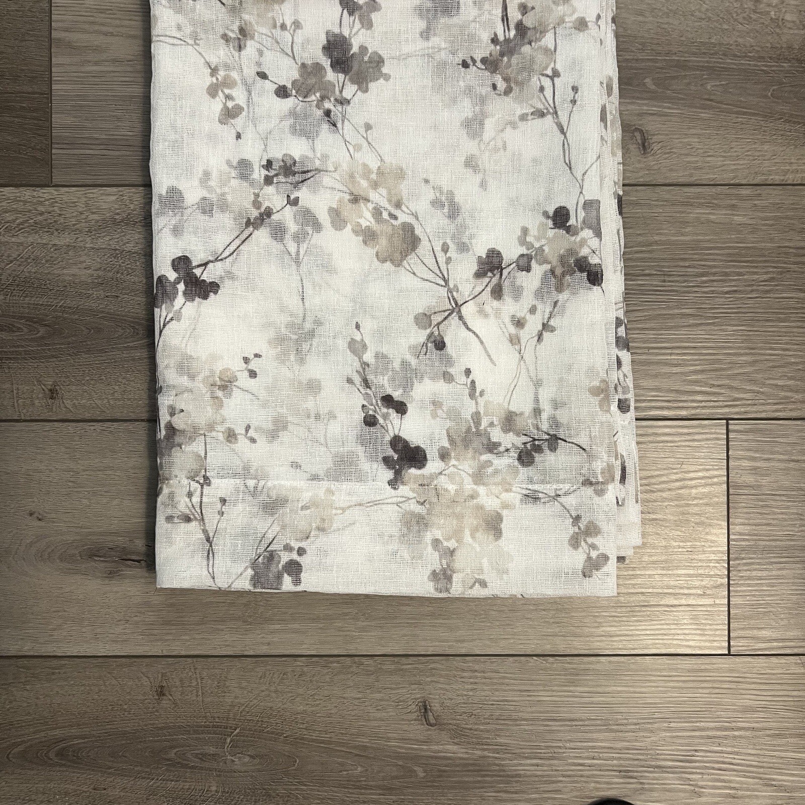 Dkny Wallflower 50x 96 White Beige Tan Gray Floral Sheer Window Curtains Flowers