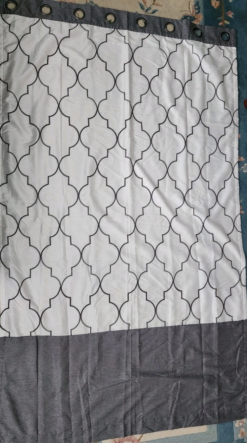 Liz Claiborne Quinn Lattice Gray & White 50″By 84″ Crommet Curtains Set Of Three