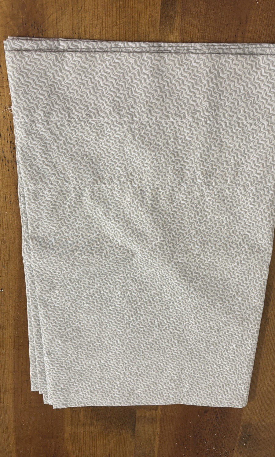 NEW Australian Made SHERIDAN Valance Gray Beige Design on White 96” x 19″
