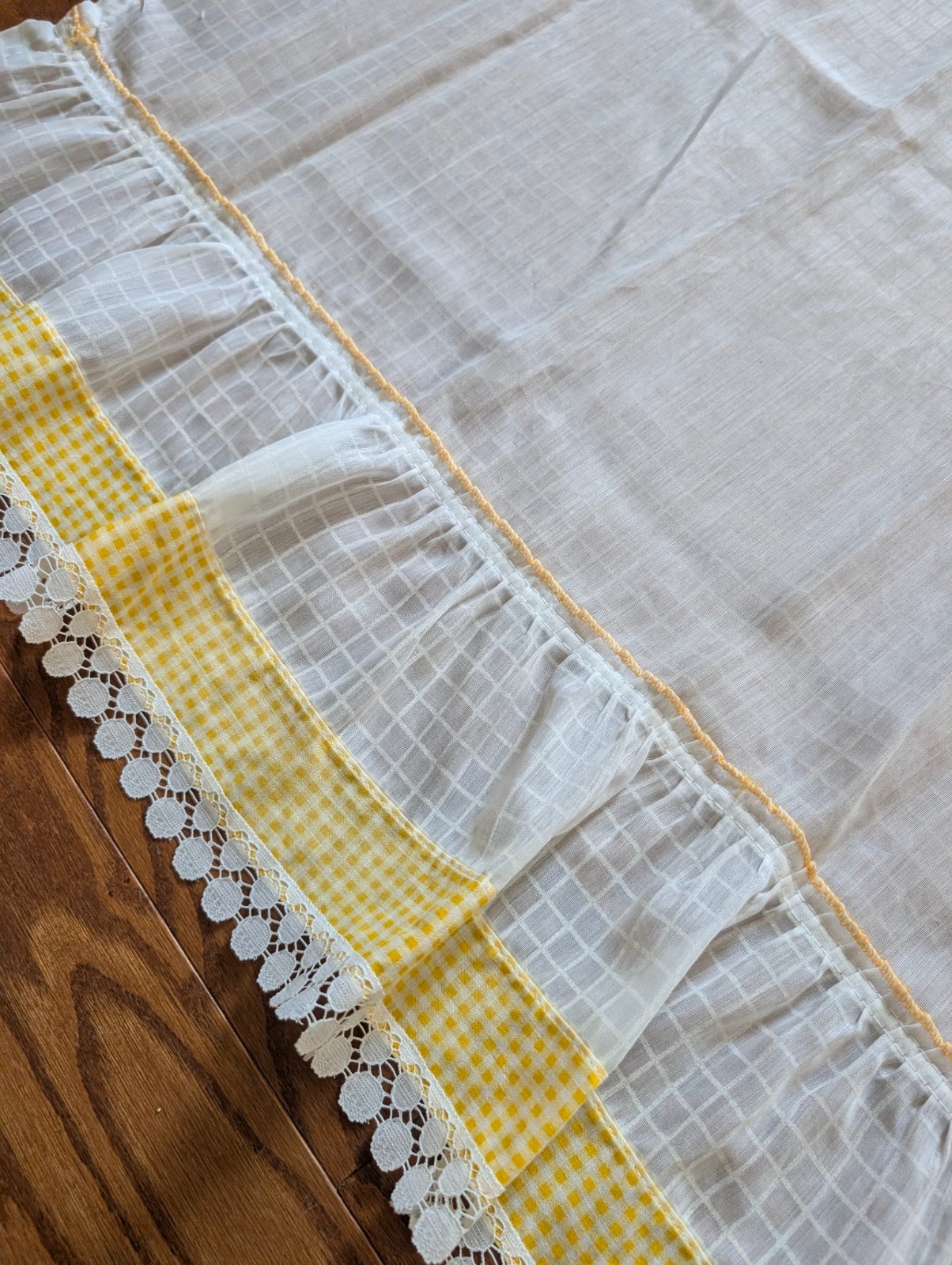 Vintage 1970’s Cafe Curtain Panels Yellow & White Checkered Lace Kitschy Cottage