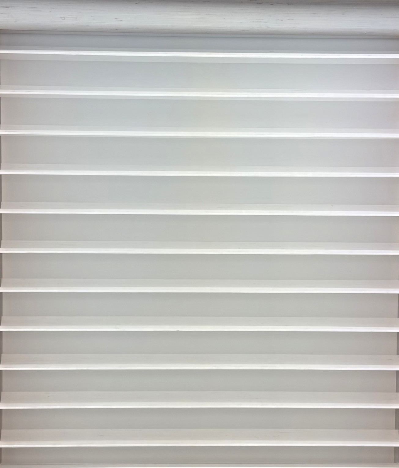 Hunter Douglas Powerview Silhouette White Room Darkening 28 1/4″ X 33 1/4″