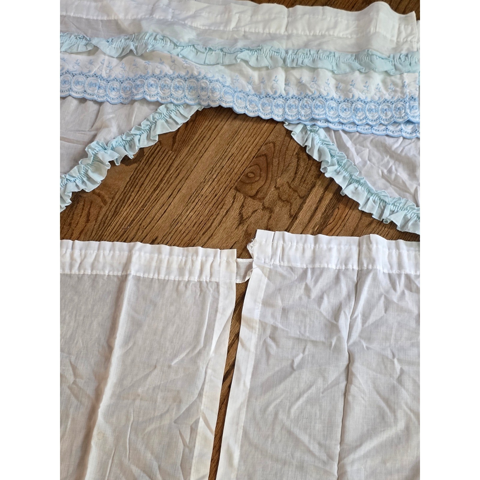 Vintage White Blue Ruffled Eyelet Lace Kitchen Cafe Curtain Set Valance Tiers