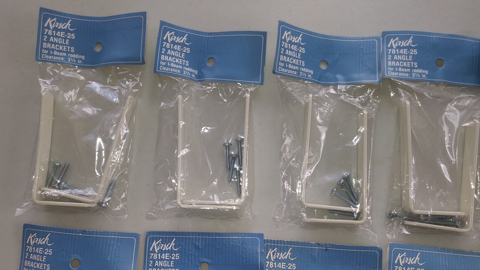 kirsch 7814E-25 Angle Brackets & screws. 10 pack, 1 pair in each pack. Off white