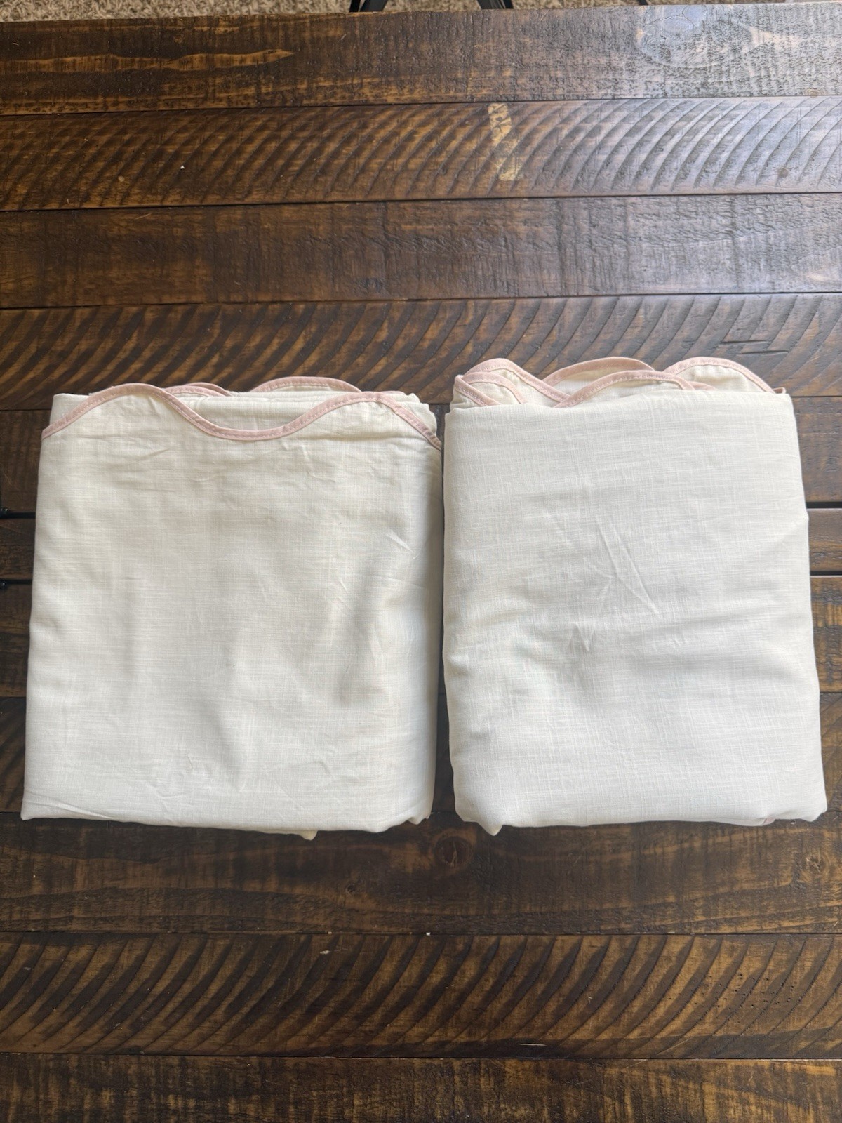 West Elm Kids Ripple Scallop Blackout Curtain, 48 x 84 Peach /Pink Set Of 2 OB!