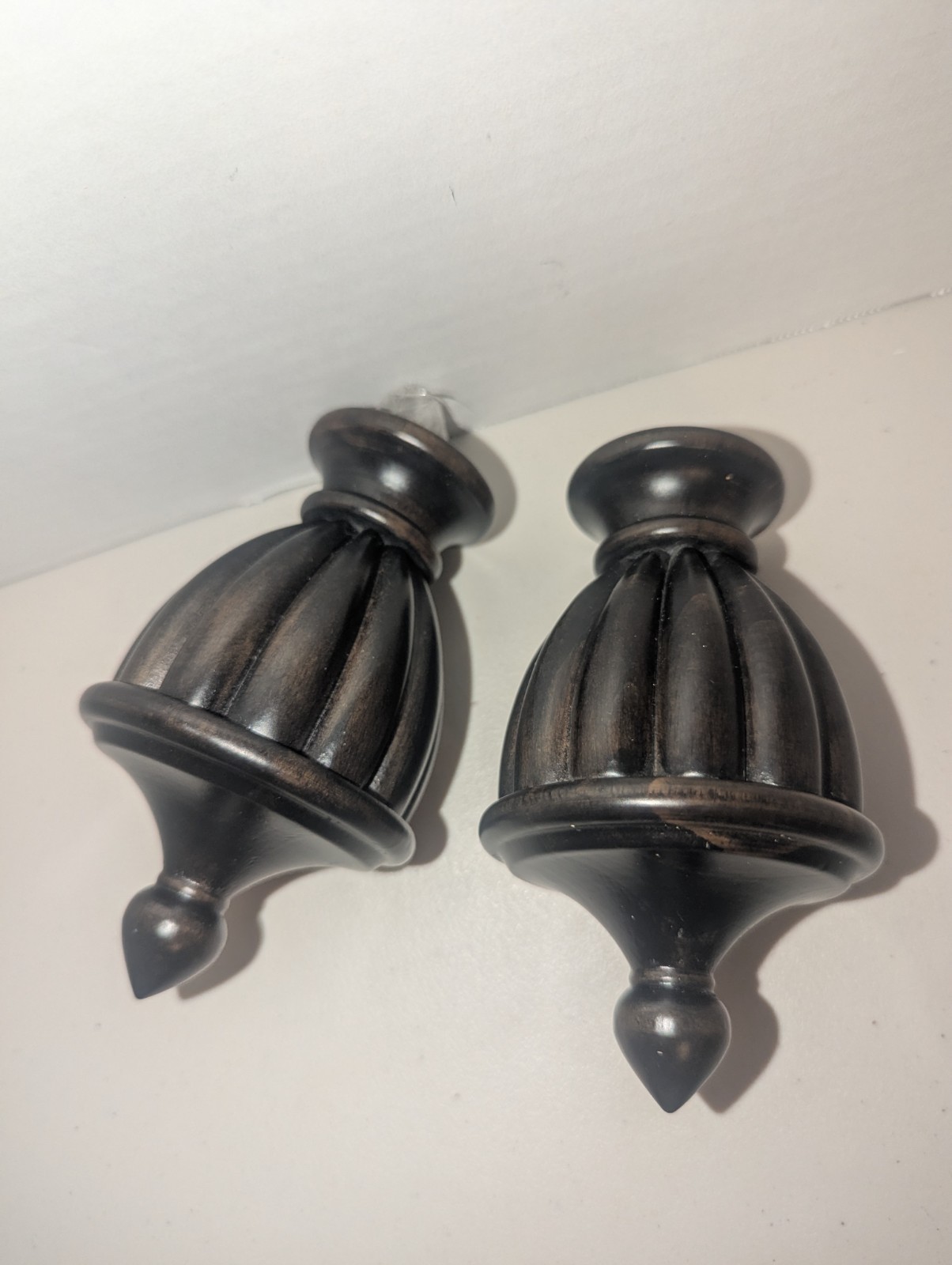 2x Wooden Crown Drapery Curtain Rod Finials Fits 1.5″ Rod – Screw On – Espresso