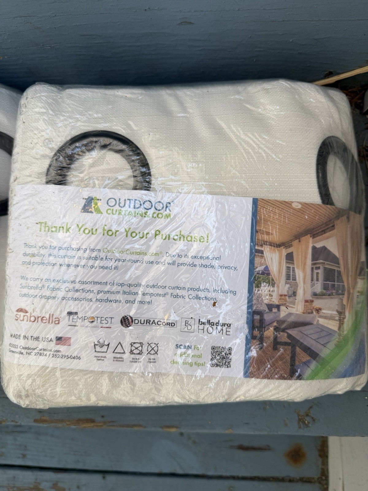 NEW Sunbrella Outdoor Curtain • 96” x 50” • Off White, Black Hardware Great item