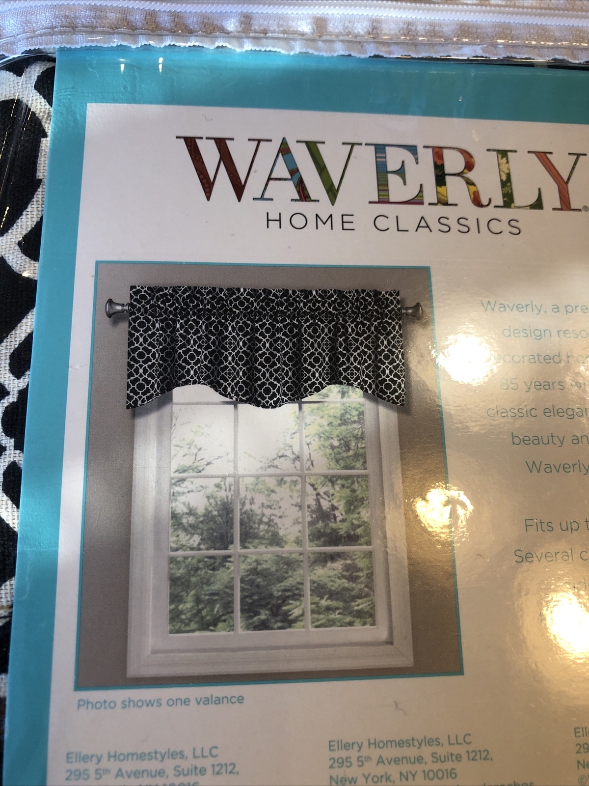 New WAVERLY LOVELY LATTICE Wave 2.5” ROD POCKET VALANCE BLACK ONYX 50” x 16″