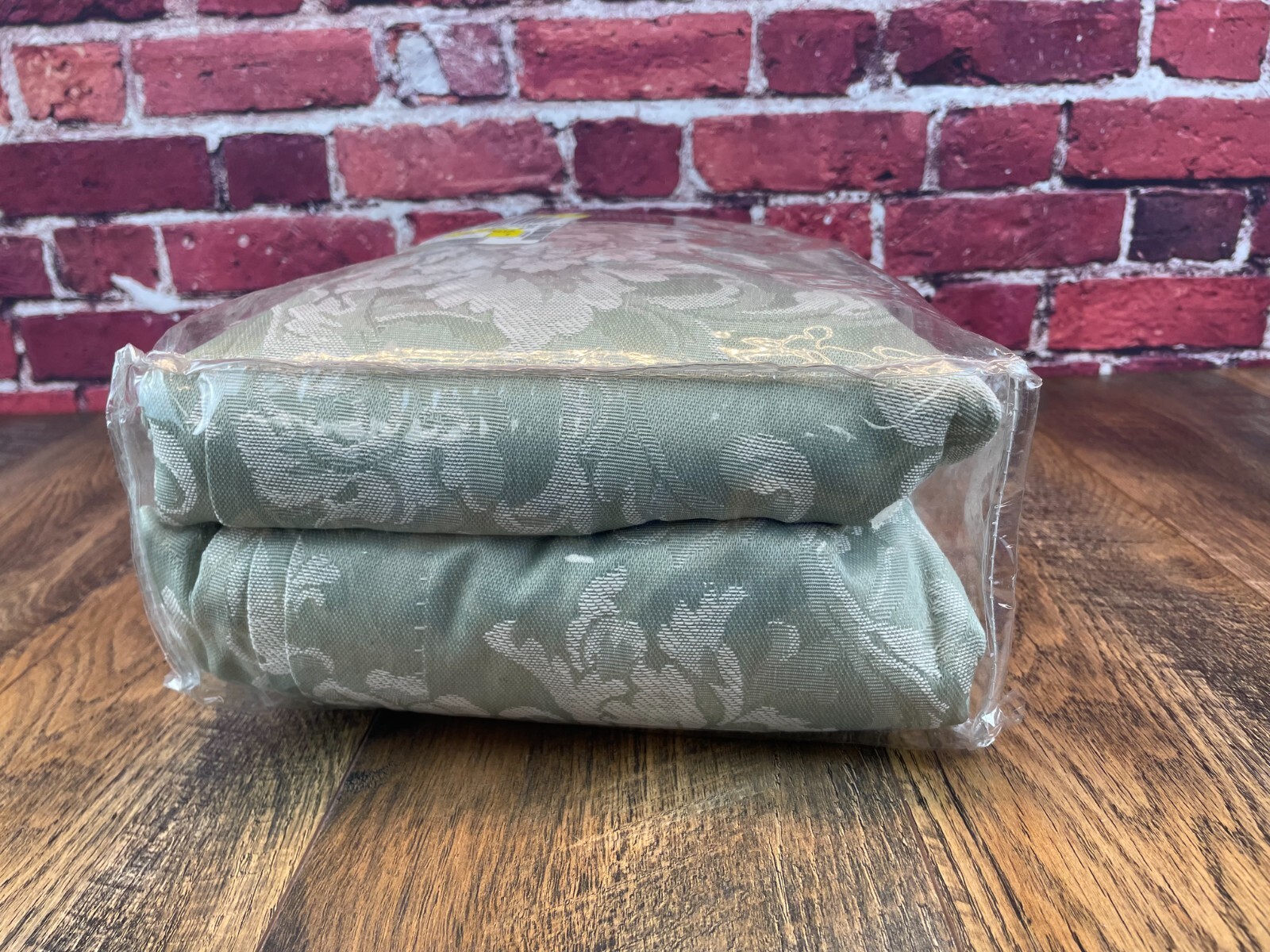 Preowned JC PENNEY Home RENEE SOLID ONE PLEATED PATIO PANEL 100″ x 84″ SAGE Nice