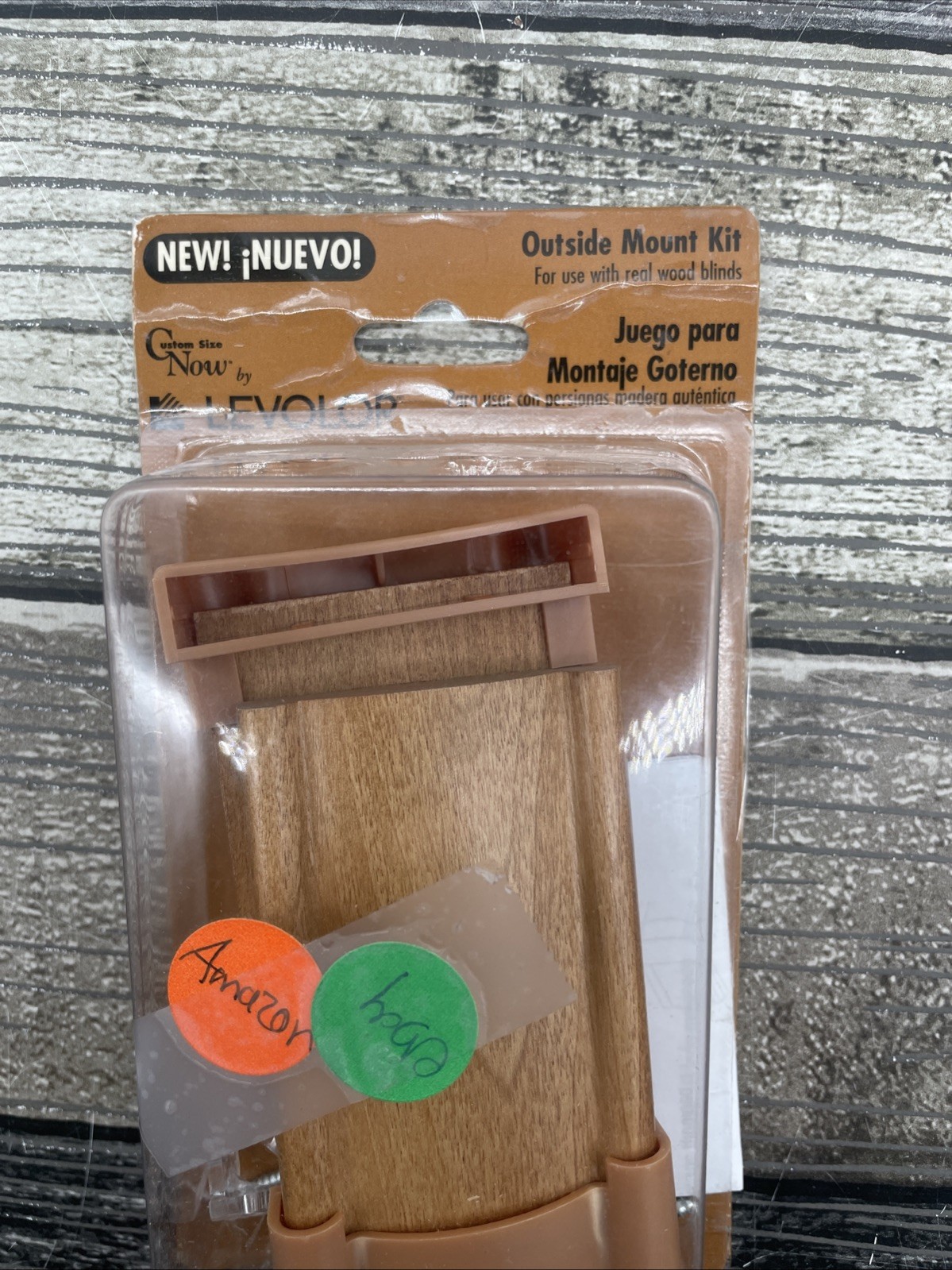 Levolor Outside Mount Kit for use with real wood blinds {118}