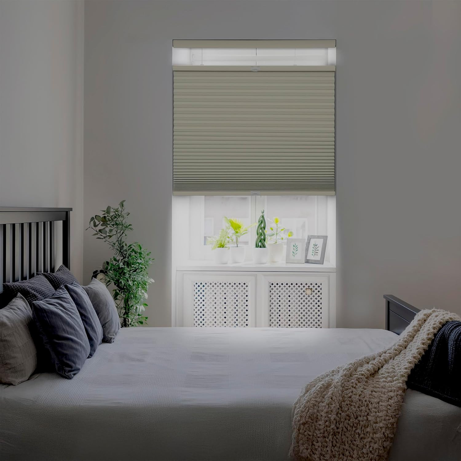 1.5″ Cordless Blackout Cellular Shade, Ivory, 20.5″ W X 84″ H