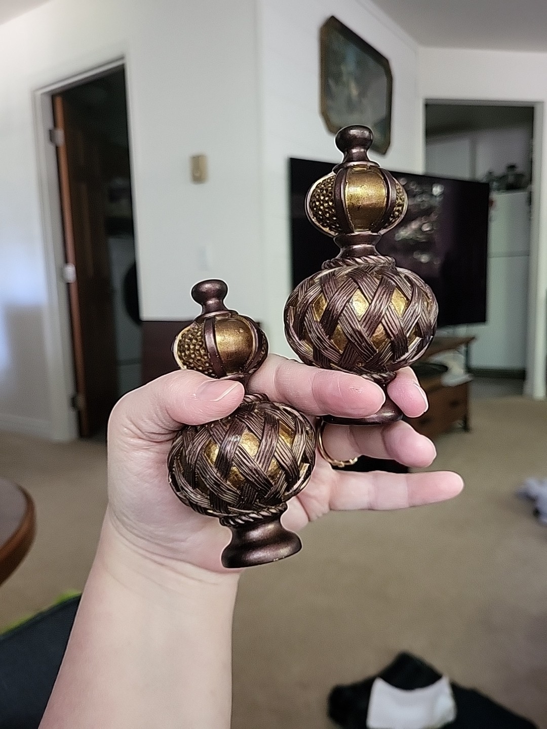 Decorative Bronze Color Curtain Rod Finials Screw-On Set of 2 Home Decor
