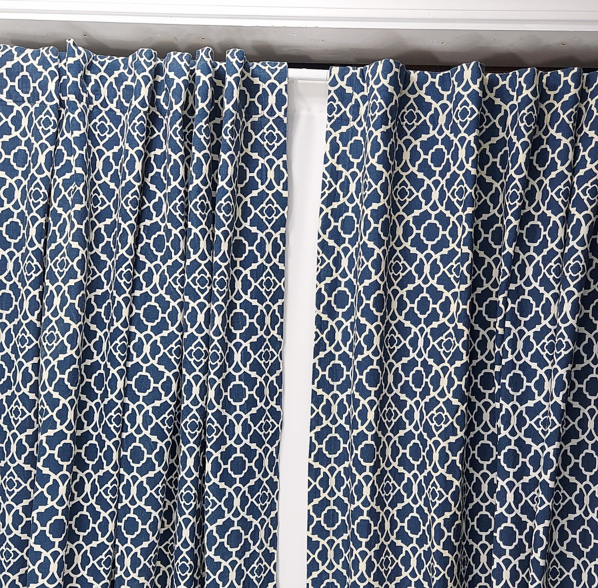Waverly Lovely Lattice Curtains 2 Panels 1 Pair Hidden Tab 47″ x 82″ Blue Indigo