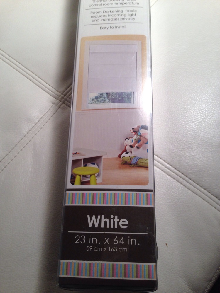 lSweet Dreams Roman Roller Shades Cordless Cream 23 by 64 inches New!