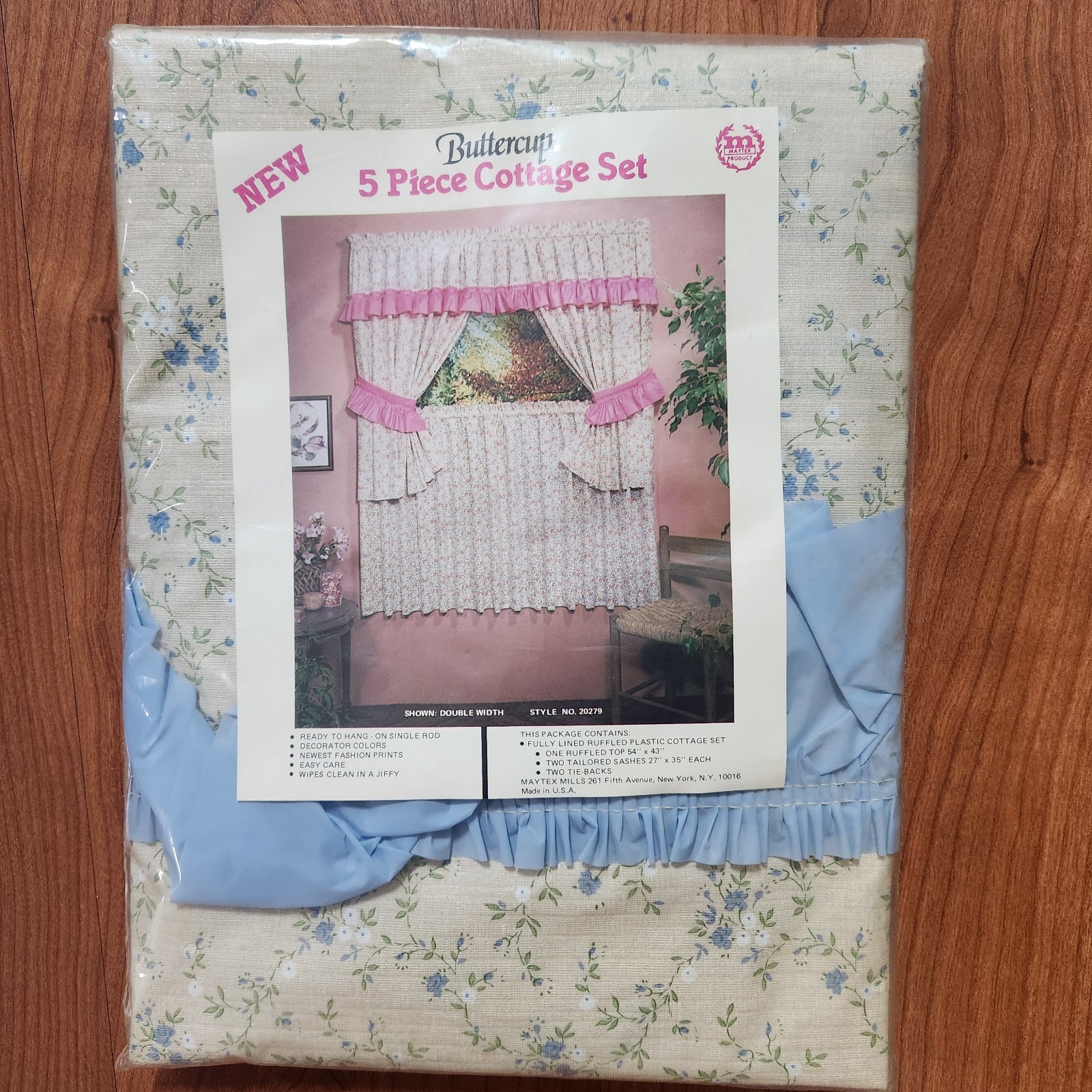 VTG Buttercup 5 Piece Blue Floral Cottage Plastic Curtains Set Ruffled Valence