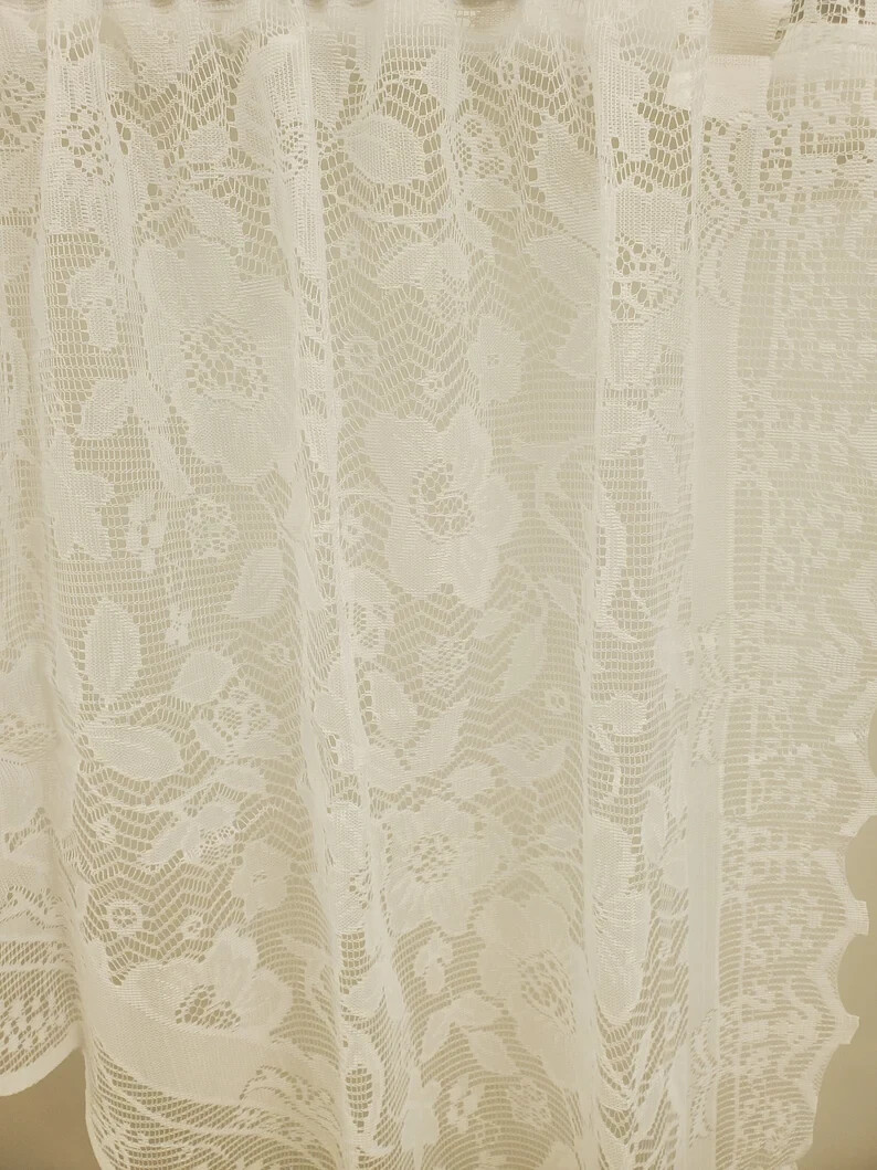 VINTAGE White Lace Swag with Scalloped Edges 56Wx38L NEW IN PACKAGE