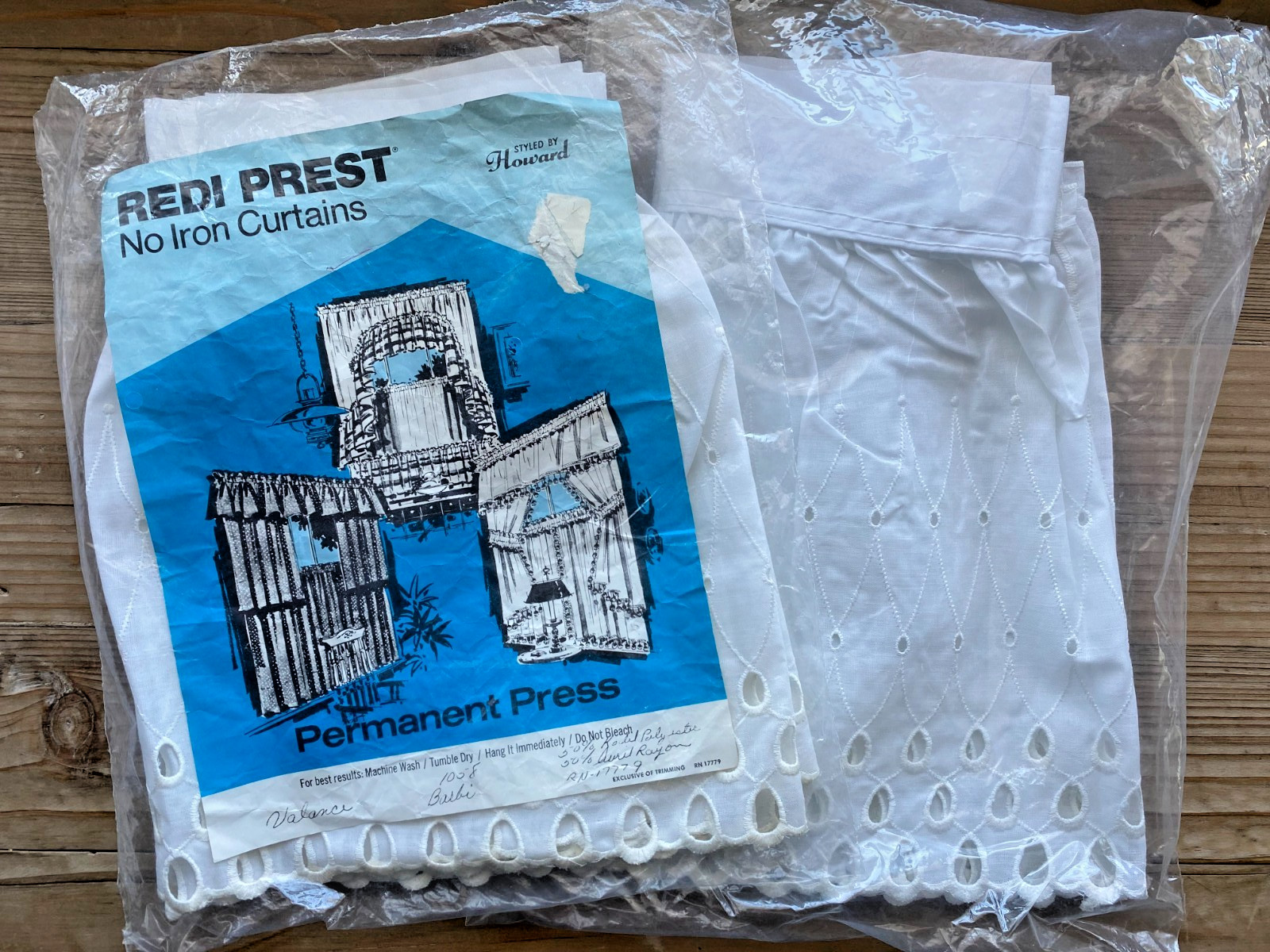 White Redi Prest No Iron Valence Curtains 51″ x 12″ set of 2 50% Poly, 50% Rayon