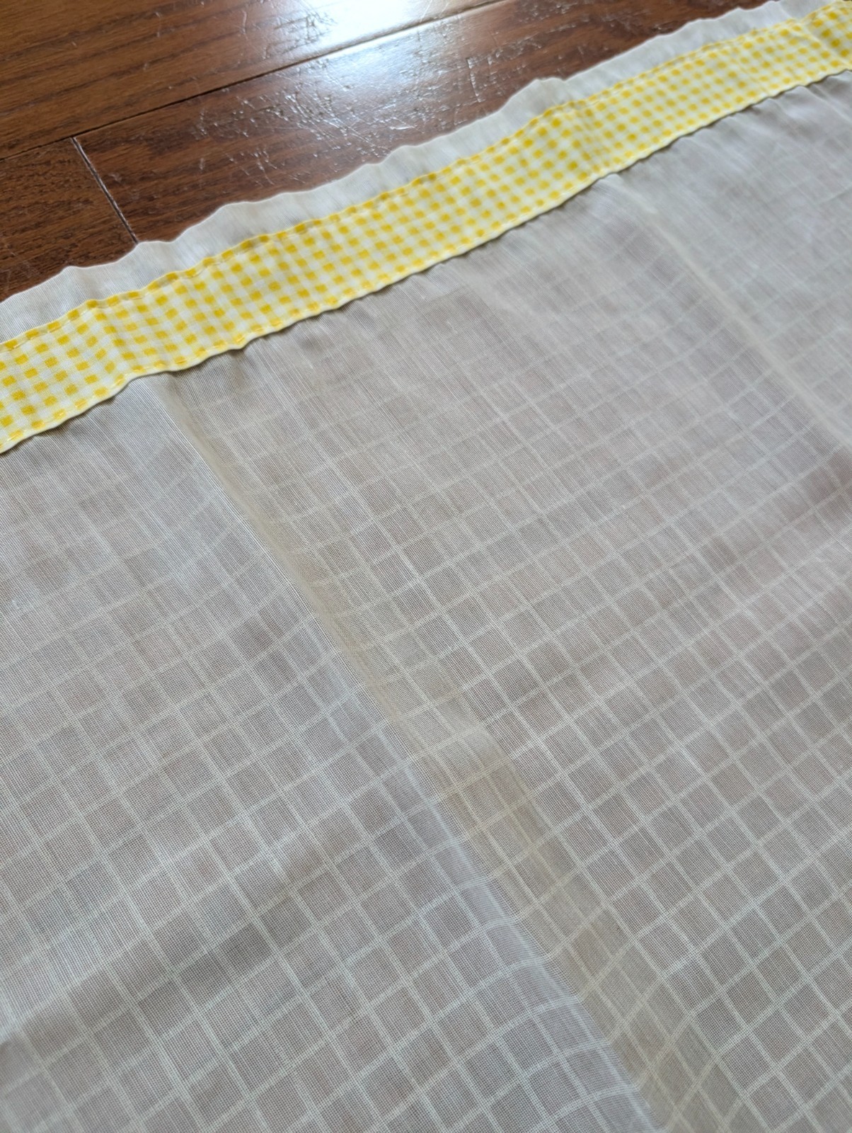 Vintage 1970’s Cafe Curtain Panels Yellow & White Checkered Lace Kitschy Cottage