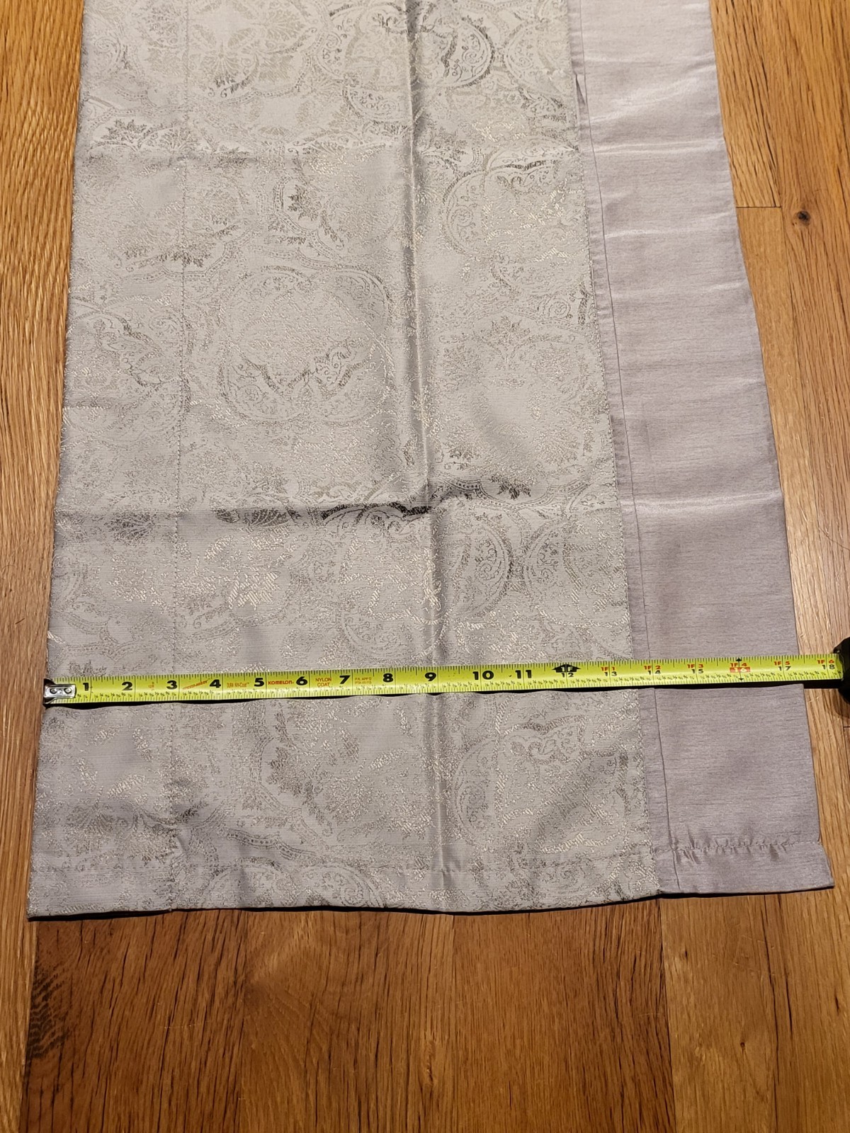 JCP Royal Velvet Jacquard Valance Champagne Beige Khaki Rod Pocket 59″x 17.5″