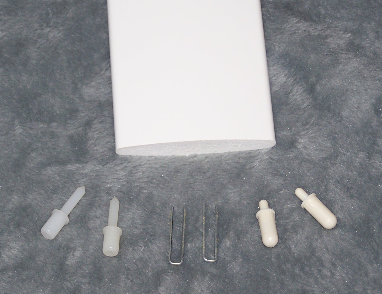 Plantation Shutter Louver Replacement Kit – 2 1/2 Inches Wide X 24 Inches Long