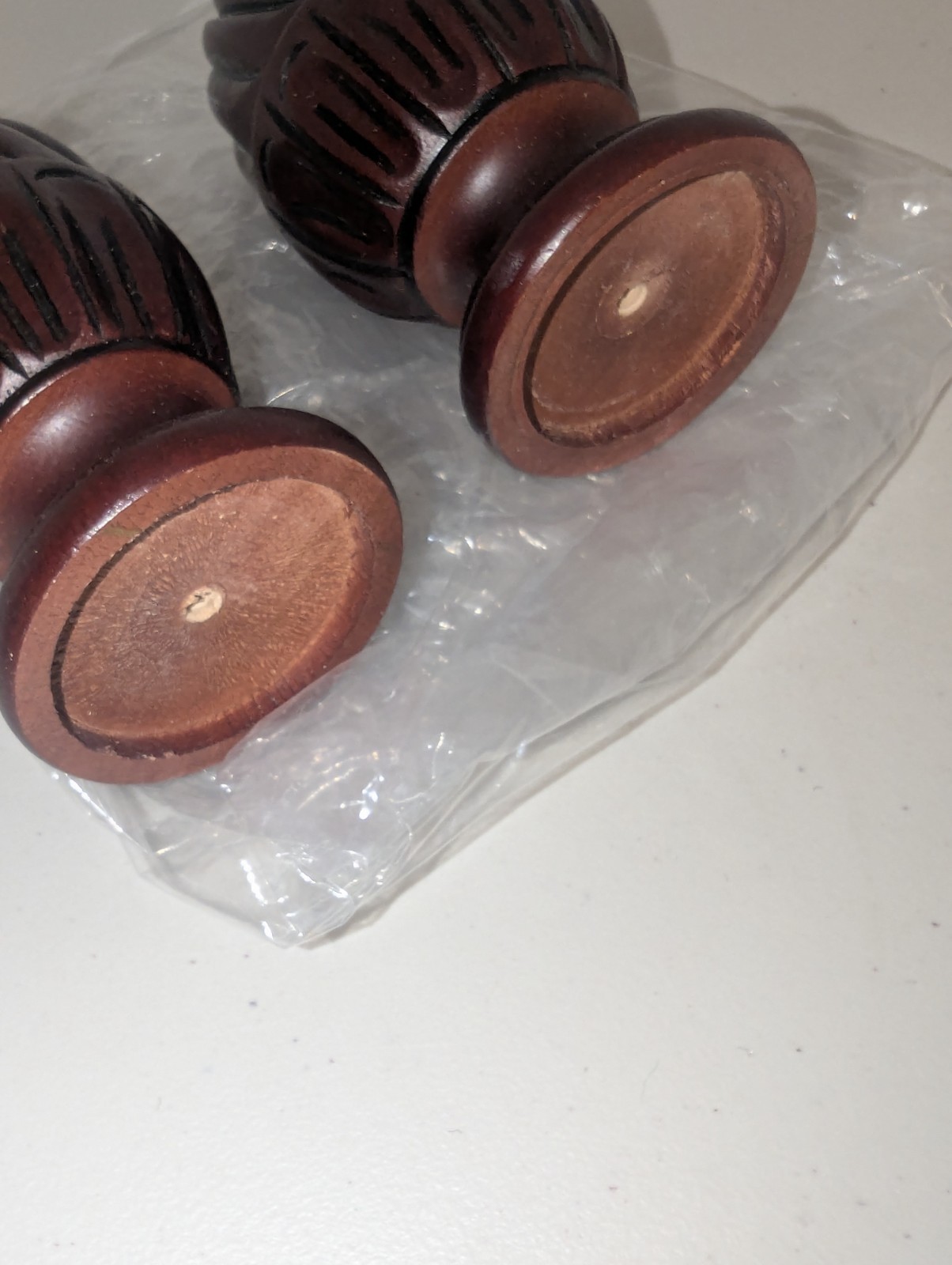2x Wooden Pinecone Drapery Curtain Rod Finials Fits 1.25″ Rod Screw On Mahogany