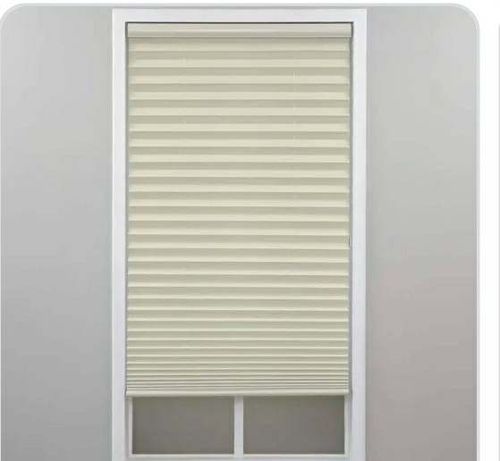 Cordless Pleated Shade 33 1/2 × 72in, x4 Bundle
