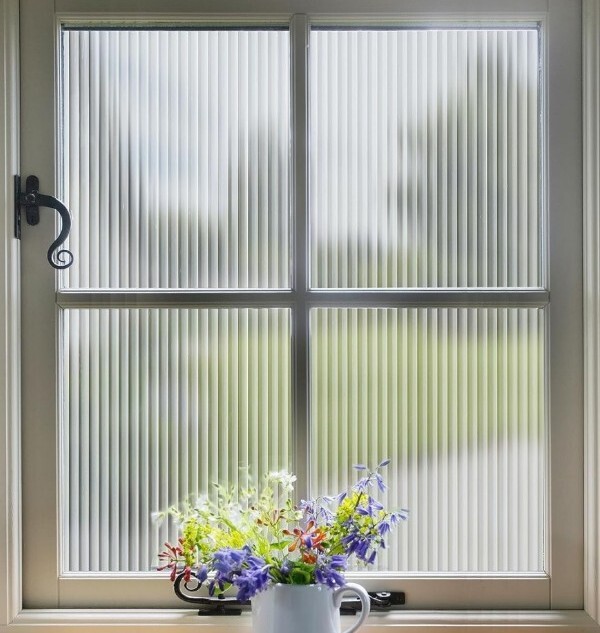 Privacy Window Film ~ Window Sticker ~ 17.7″ x 78.7″ ~ FROSTED GLASS ~ REEDED