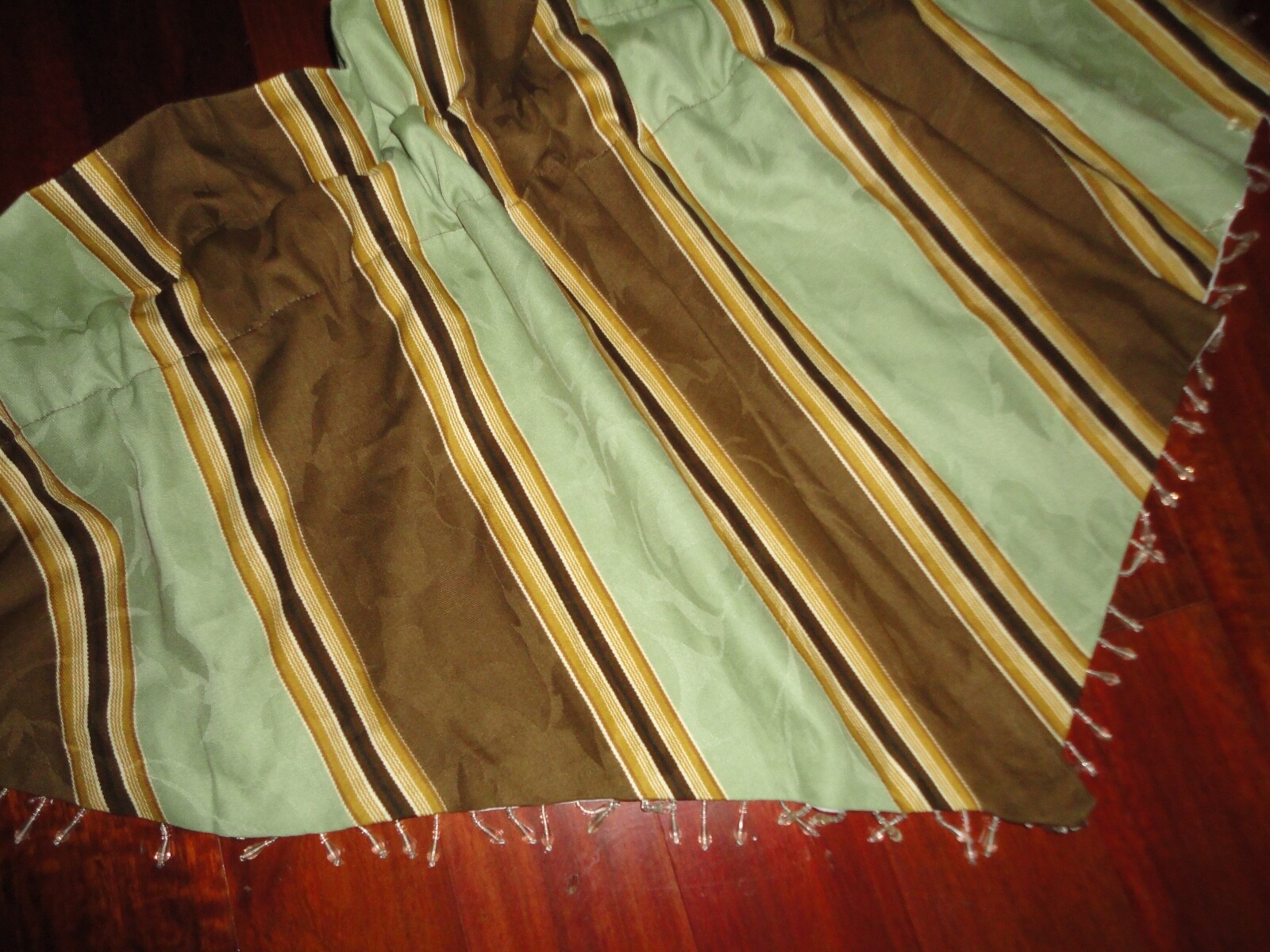 WAVERLY CAPULET STRIPE GREEN & BROWN BEADED (1) LINED ASCOT VALANCE 50 X 22