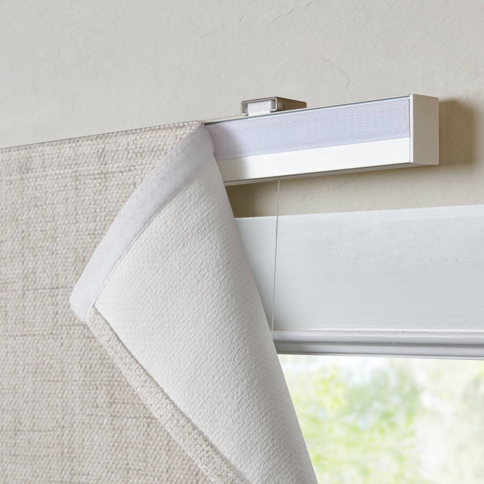 1 Piece 31×64″ Room Darkening Cordless Roman Shade,Grey